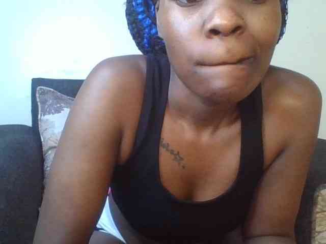 Prettylittlemuffin webcam