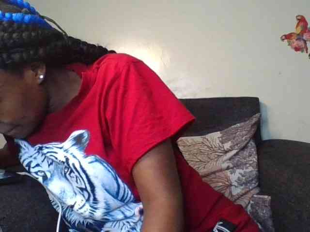 Prettylittlemuffin webcam