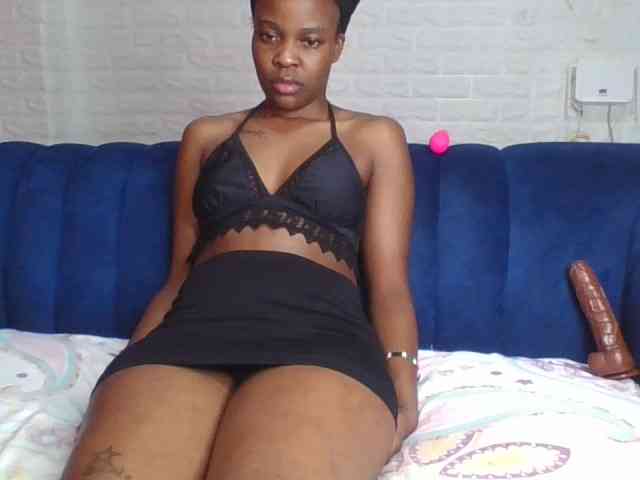 Prettylittlemuffin webcam