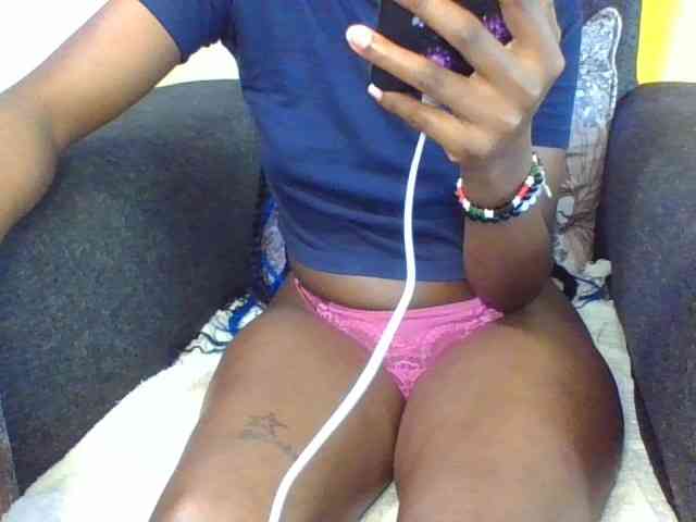Prettylittlemuffin webcam