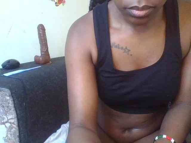 Prettylittlemuffin webcam