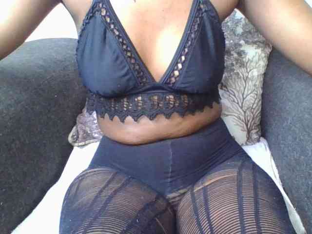 Prettylittlemuffin webcam