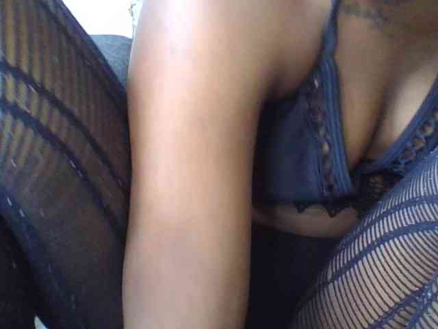 Prettylittlemuffin webcam