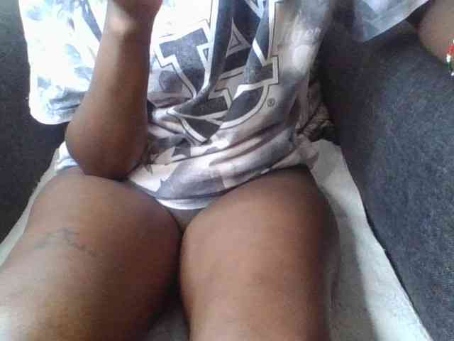 Prettylittlemuffin webcam
