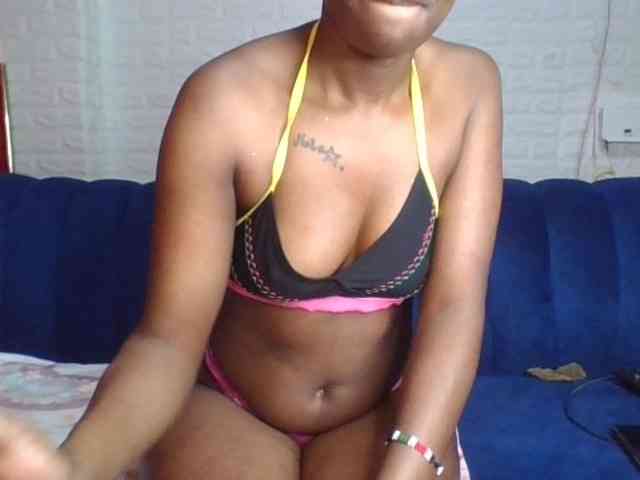 Prettylittlemuffin webcam