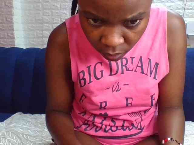 Prettylittlemuffin webcam