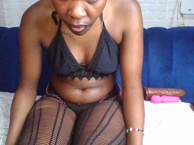 Prettylittlemuffin webcam