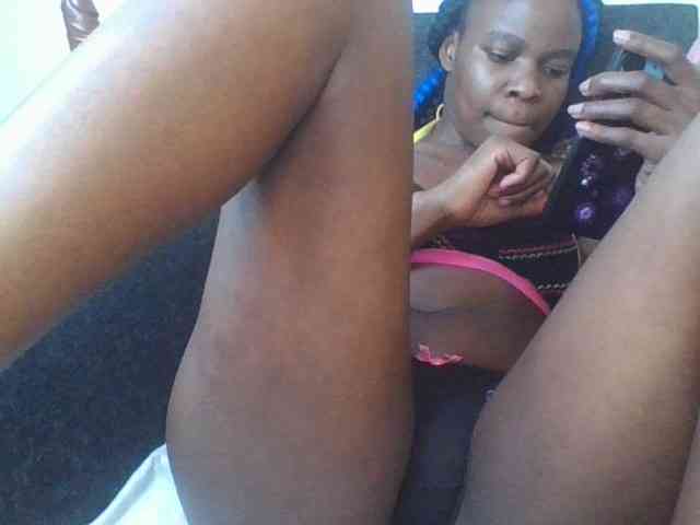 Prettylittlemuffin webcam