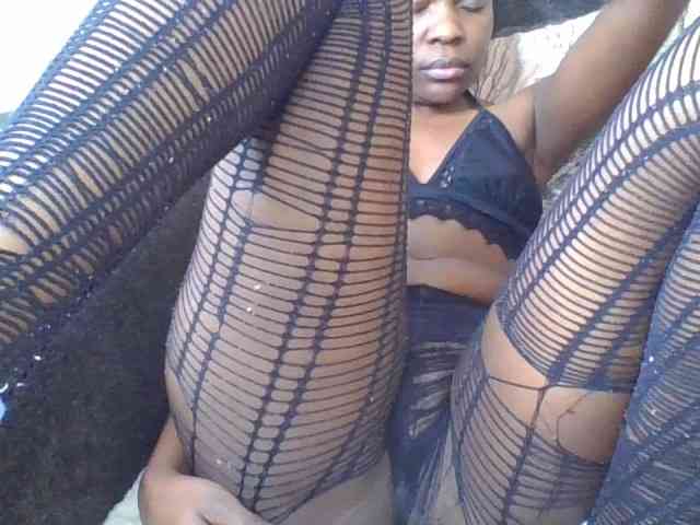Prettylittlemuffin webcam