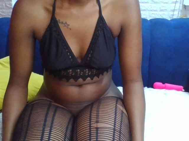 Prettylittlemuffin webcam