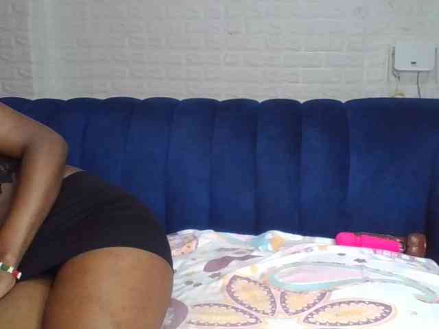 Prettylittlemuffin webcam