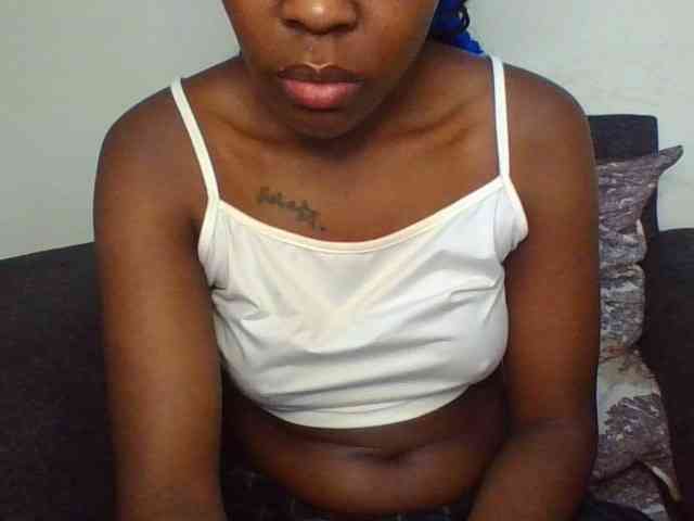 Prettylittlemuffin webcam