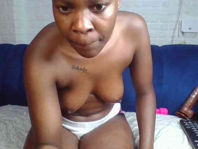 Prettylittlemuffin webcam