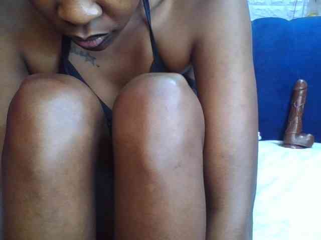 Prettylittlemuffin webcam
