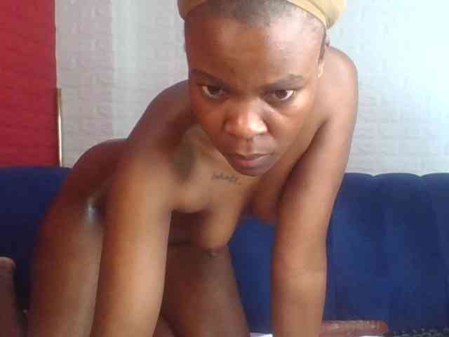 Prettylittlemuffin webcam