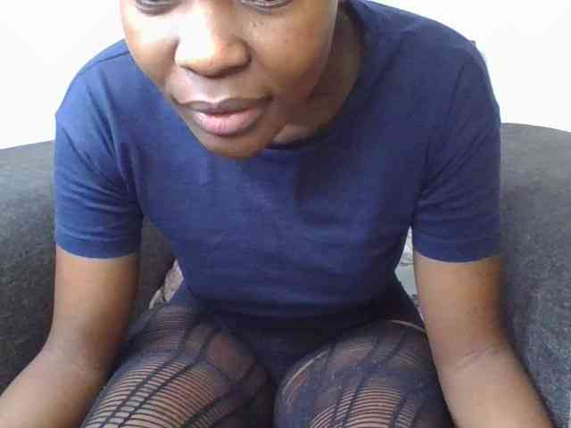 Prettylittlemuffin webcam