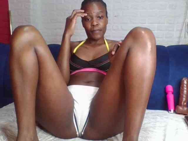 Prettylittlemuffin webcam