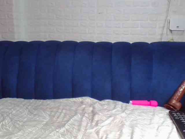 Prettylittlemuffin webcam