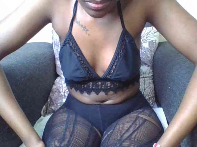 Prettylittlemuffin webcam