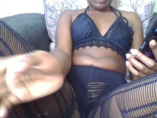 Prettylittlemuffin webcam