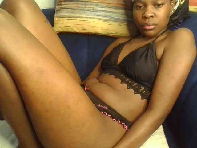 Prettylittlemuffin webcam