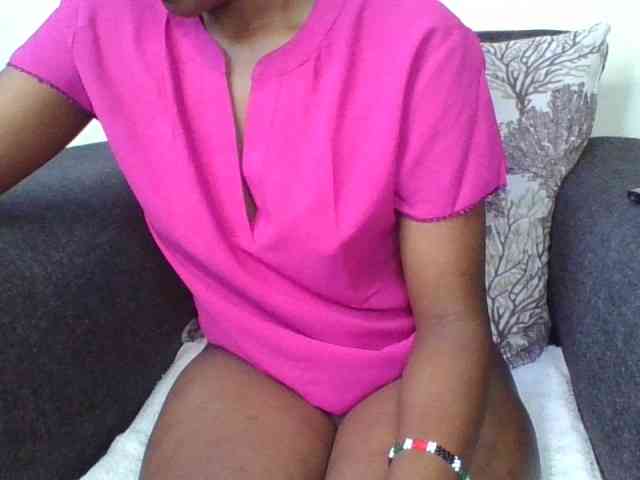 Prettylittlemuffin webcam