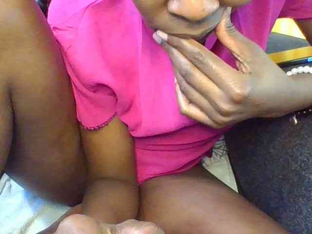 Prettylittlemuffin webcam