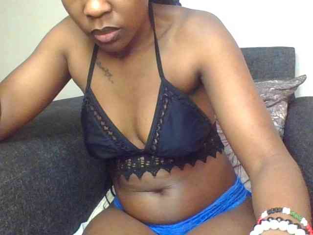 Prettylittlemuffin webcam