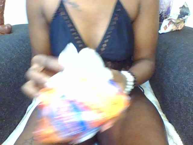 Prettylittlemuffin webcam