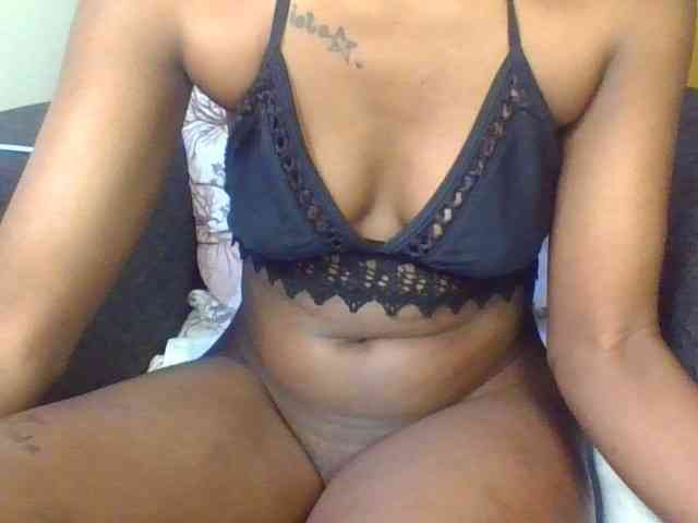Prettylittlemuffin webcam