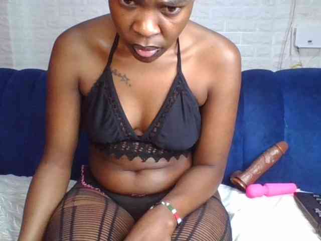 Prettylittlemuffin webcam
