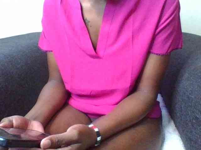 Prettylittlemuffin webcam