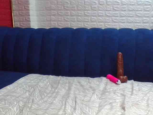 Prettylittlemuffin webcam