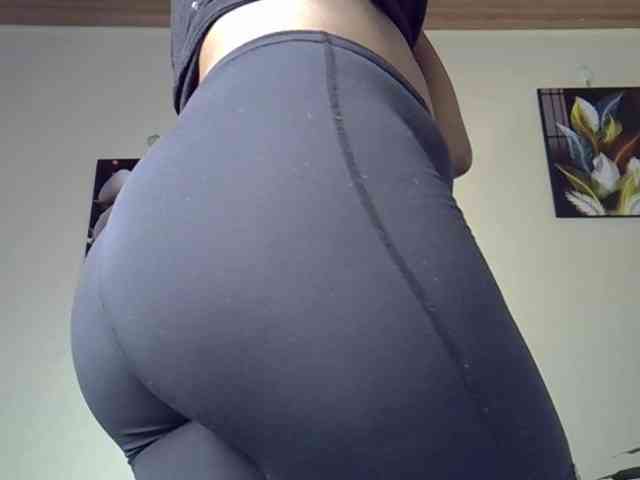 sexxy-bitch webcam