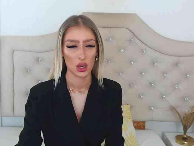 NatalieFlirt NatalieFlirt