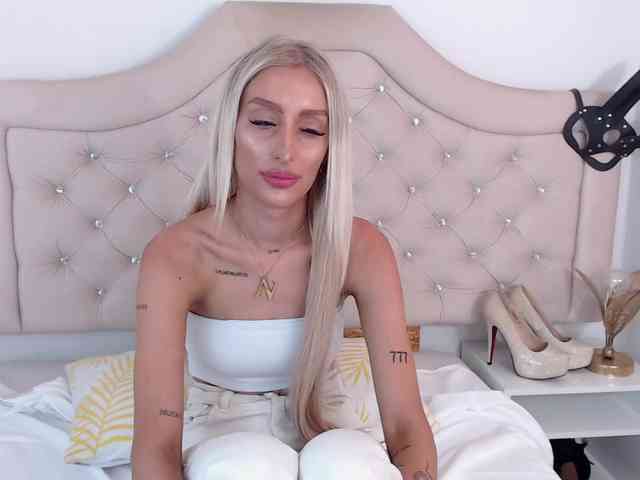 Модель: NatalieFlirt