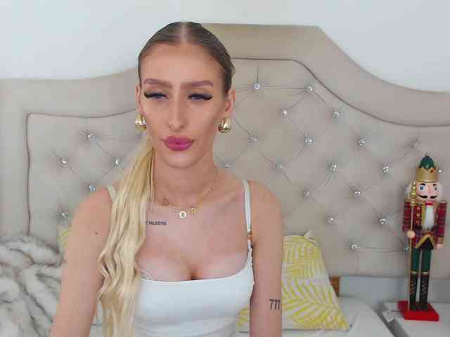 NatalieFlirt NatalieFlirt