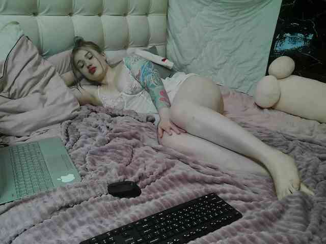 Fulli333 Live Webcam on BongaCams Fulli333 Live Webcam on BongaCams