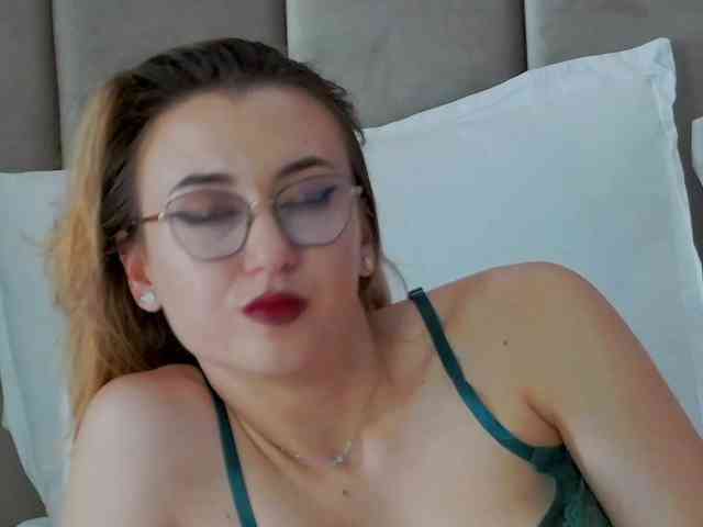 LexiRussell webcam