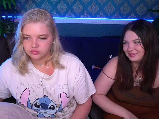  RosieMoons chat room