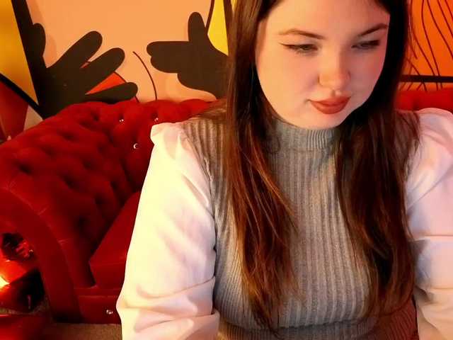 RosieMoons's BongaCams show and profile