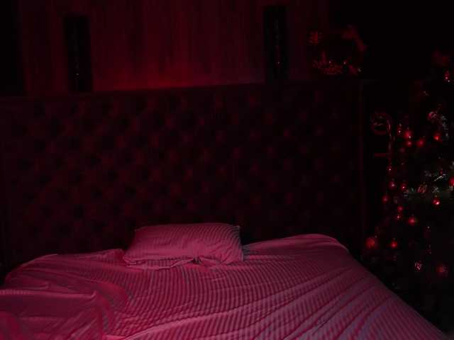 RosieMoons's BongaCams show and profile