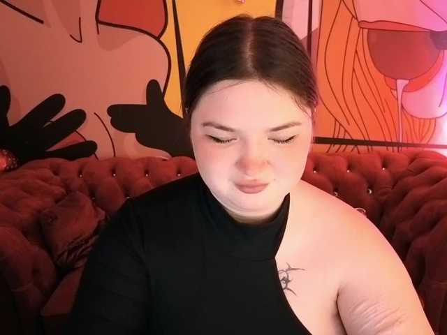 RosieMoons's BongaCams show and profile