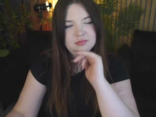  RosieMoons chat room