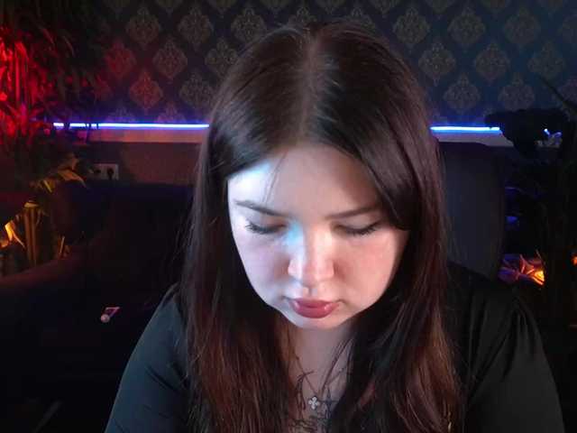  RosieMoons chat room