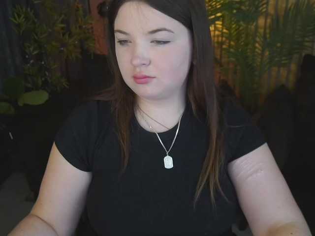  RosieMoons chat room