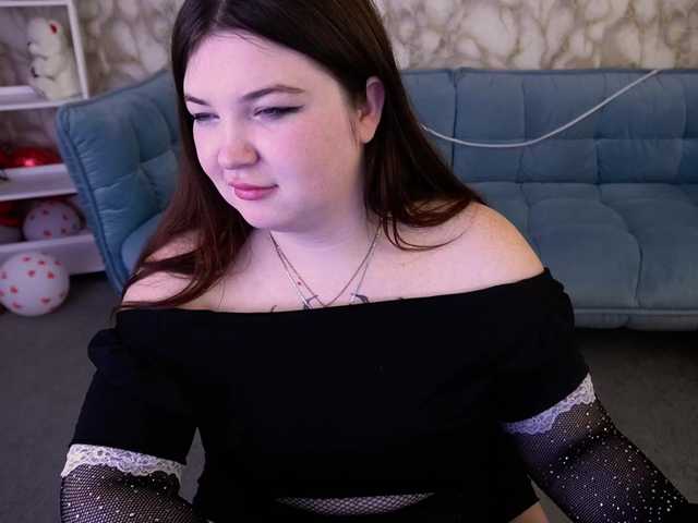 RosieMoons's BongaCams show and profile