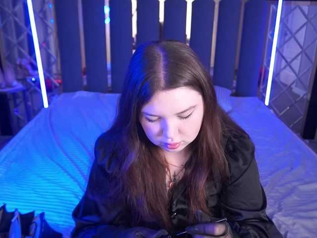 RosieMoons's BongaCams show and profile