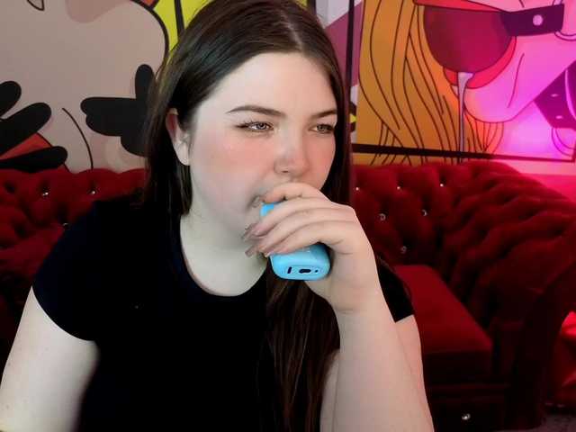 RosieMoons's BongaCams show and profile