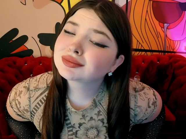 RosieMoons's BongaCams show and profile